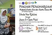 Membanggakan! Siswi SMK Muhammadiyah Garut Juara 3 Cipta Puisi FLS3N Kabupaten Garut