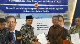 STAI Al-Musaddadiyah Garut Resmi Buka S2 Pendidikan Agama Islam, SK Diserahkan Langsung Dirjen Pendis