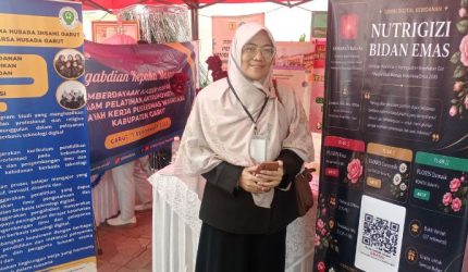 Tiga Aplikasi Kebidanan IKKHG Dukung SDGs Center dan 1.000 Hari Pertama Kehidupan 3 Tiga Aplikasi Kebidanan IKKHG Dukung SDGs Center dan 1.000 Hari Pertama Kehidupan