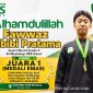 Fawwaz Habibi Pratama, santri Grade V Al Mashduqi IIBS Garut, menunjukkan medali emas usai meraih Juara 1 pada Turnamen Pencak Silat Piala Pangdam III Siliwangi di Bandung.