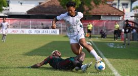 Drama Penalti Warnai Laga Persigar vs Wamena United di Ngawi