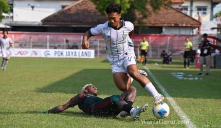 Drama Penalti Warnai Laga Persigar vs Wamena United di Ngawi 2 Kylian Mbappe Tak Terhentikan Prancis Lolos ke Babak Gugur Setelah Hajar Irak 3 0 di Tengah Drama Hujan dan Petir 1 1