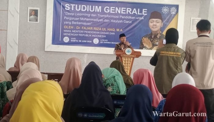 Wamendikdasmen Dorong Pemda Garut Berdayakan Sekolah Swasta