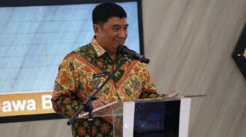 Bupati Garut Abdusy Syakur Amin menjelaskan kondisi keuangan daerah yang dinilai masih aman untuk membayar gaji PPPK, gaji ke-13, dan TPP ASN di Kabupaten Garut tahun 2026. (poto: istimewa)