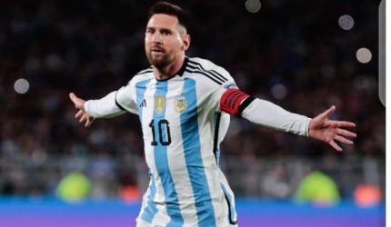 Lionel Messi Kembali Cetak Gol Jelang Piala Dunia 2026, Argentina Vs Islandia 3-0 2 messi