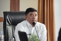 Bupati Garut Abdusy Syakur Amin saat mengikuti Rapat Koordinasi Penanganan Absensi Siswa dan Anak Tidak Sekolah (ATS) di Garut, Rabu (12/8/2026).