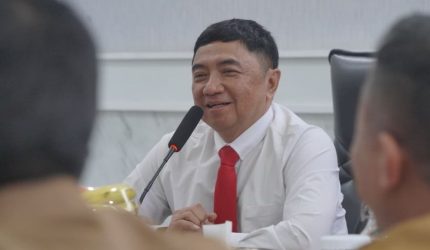 Bupati Garut Abdusy Syakur Amin membahas seleksi calon Sekda Garut