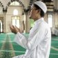 Ilustrasi doa tolak bala untuk memohon perlindungan kepada Allah SWT dari bahaya dan musibah.