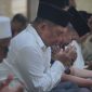 Bupati Garut Abdusy Syakur Amin menghadiri doa bersama menjelang HUT ke-81 Republik Indonesia di Masjid Agung Garut, Jumat (14/8/2026).