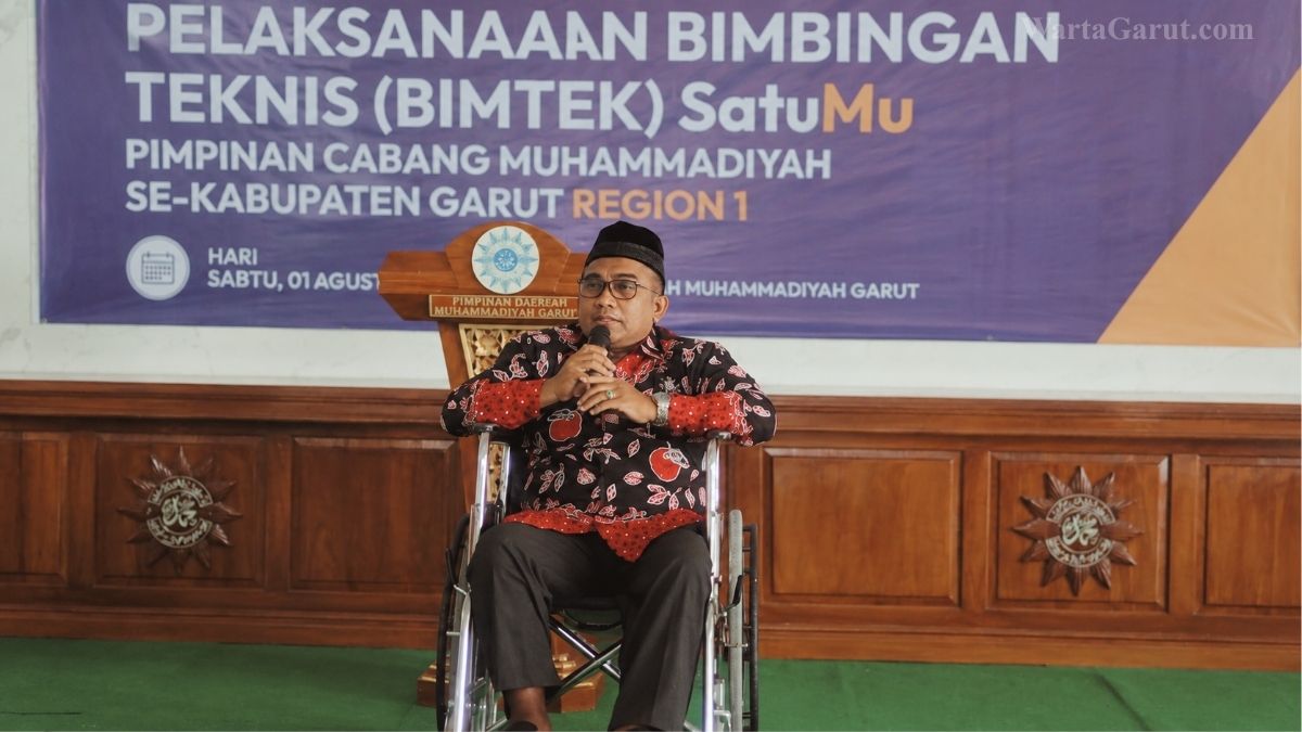 Ketua PDM Garut Dr. Agus Rahmat Nugraha menyampaikan pandangan tentang hakikat jiwa merdeka dalam momentum HUT ke-81 Republik Indonesia.
