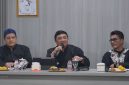 Bupati Garut, Abdusy Syakur Amin, menghadiri Rapat Koordinasi Peningkatan Potensi Pendapatan Asli Daerah (PAD) di Kantor Bapenda Garut, Kecamatan Tarogong Kidul, Kamis, 6 Agustus 2026.