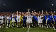 Persib Bandung meraih kemenangan 3-2 atas Bali United pada laga pamungkas Dewata Challenge Series 2026 di Stadion Kapten I Wayan Dipta, Gianyar, Selasa (18/8/2026).( Ilustrasi Warta Garut)