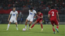 Persib Bandung menang 3-2 atas Bali United dalam laga pamungkas Dewata Challenge Series 2026 di Stadion Kapten I Wayan Dipta, Gianyar, Selasa (18/8/2026).( Ilustrasi Warta Garut)