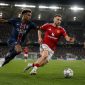 PSG dan Manchester United bermain imbang 1-1 dalam laga pramusim di Stadion Ullevi, Goteborg, Swedia, Sabtu (8/8/2026).(Ilustrasi Warta Garut)