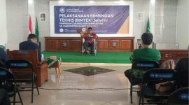 Ketua PDM Garut memberikan arahan implementasi SatuMu kepada pimpinan cabang.