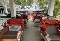 Penyaluran 260 unit becak listrik gratis kepada pengemudi becak di Gedung Pendopo Garut, Selasa (29/9/2026).