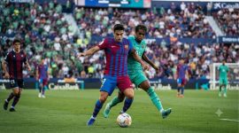 Ilustrasi pertandingan Levante vs Barcelona setelah kemenangan Barcelona 4-2 pada LaLiga 2026/2027.