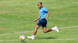 Ikwan Tanamal menjadi bagian dari persiapan Persib menghadapi Port FC pada laga perdana ASEAN Club Championship Shopee Cup 2026/2027 di Thailand