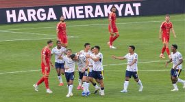 Persib Bandung kalah 1-2 dari Persija Jakarta dalam lanjutan Super League 2026/2027, Sabtu, 12 September 2026.