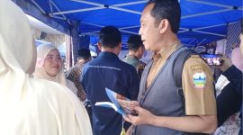 Kasi Kurikulum Bidang SMP Dinas Pendidikan Kabupaten Garut, Dr. Ajang Rusmana, menyampaikan apresiasi terhadap inovasi mahasiswa dalam Gelar Karya 2.0 PPG IPI Garut di Aula IPI Garut, Senin (19/10/2026).
