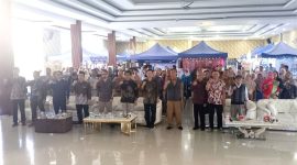Mahasiswa PPG IPI Garut mempresentasikan inovasi media pembelajaran dalam Gelar Karya 2.0 bertema “Merajut Arah, Membangun Bangsa” di Aula IPI Garut, Kabupaten Garut, Senin (19/10/2026).