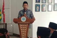 Sekretaris Majelis Dikdasmen dan PNF PDM Garut Fahrurroji Firman Al Fajar menyampaikan pembinaan dalam kegiatan Guru ISMUBA dan Pembentukan MGMP Guru ISMUBA di Gedung Dakwah Muhammadiyah Garut, Kamis (1/10/2026).