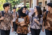Hari Batik Nasional diperingati setiap 2 Oktober sebagai momentum menjaga dan melestarikan batik Indonesia