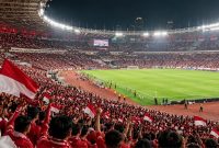 Suporter bersiap memenuhi Stadion Utama Gelora Bung Karno menjelang final Indonesia vs Thailand pada FIFA ASEAN Cup 2026. ( warta Garut)
