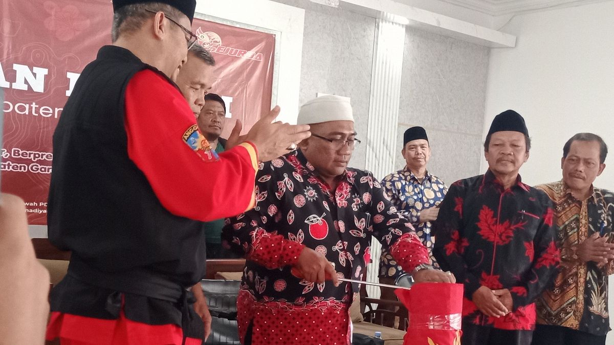 Kejuaraan Daerah Tapak Suci Kabupaten Garut Tahun 2026 yang diikuti 208 atlet dari tingkat SD/MI, SMP/MTs, hingga SMA/SMK/MA, dibuka di Aula Gedung Dakwah PDM Garut, Jumat (30/10/2026).