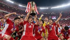 Timnas Indonesia merayakan kemenangan setelah menjadi juara FIFA ASEAN Cup 2026 di Stadion Utama Gelora Bung Karno, Jakarta, Senin (5/10/2026).