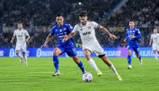 Persib Bandung dijadwalkan menghadapi Garudayaksa FC di Stadion Pakansari, Cibinong, Minggu (25/10/2026) pukul 19.00 WIB.