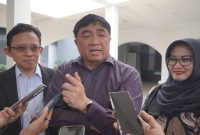 Bupati Garut menjelaskan mengenai penataan kepesertaan jaminan kesehatan di RSUD dr. Slamet Garut, Jumat (9/10/2026).