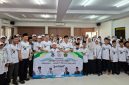 suasana pelepasan peserta kompetisi olahraga dan seni antardiniyah.