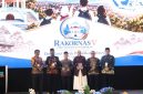Wamendikdasmen Atip Latipulhayat menyampaikan arahan saat pembukaan Rakornas V Forum Dewan Pendidikan Kabupaten/Kota se-Indonesia di Hotel Harmoni Garut, Oktober 2026. Sesuaikan dengan tanggal dan momen yang terlihat dalam foto asli.
