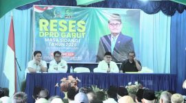 Wakil Ketua DPRD Kabupaten Garut, H. Subhan Fahmi, melaksanakan reses masa sidang pertama tahun 2026 di Gedung PGRI Kecamatan Cisurupan, Kabupaten Garut.