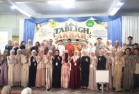 Yayasan Dharma Husada Insani Garut bersama Institut Kesehatan Karsa Husada Garut menggelar Tabligh Akbar Maulid Nabi dan Mentoring Mahasiswa di Basement Kampus 2 IKKHG, Kamis (1/10/2026).